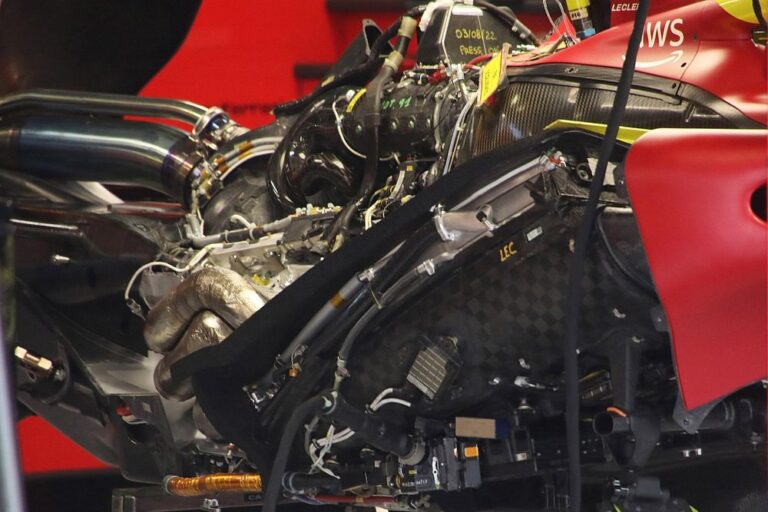 Qué motor tiene un carro de Fórmula 1