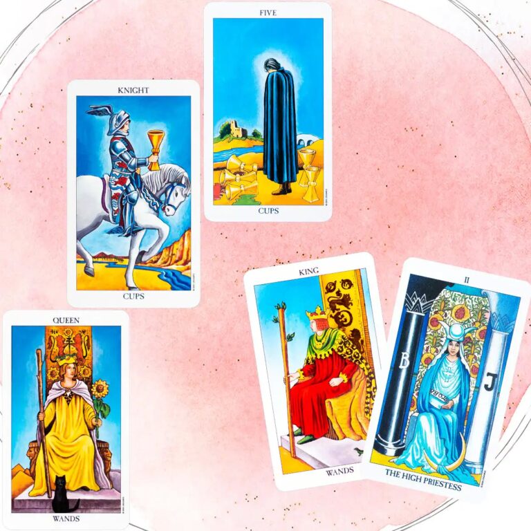 Qué significa la carta de caballo de copas en el tarot